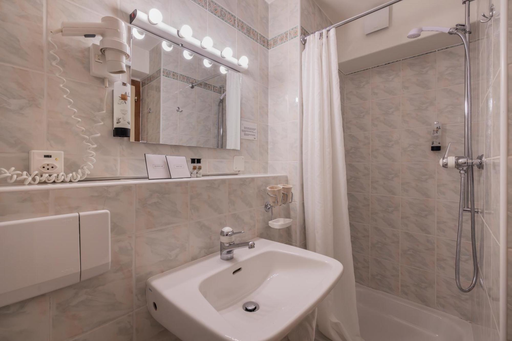Hotel La Rotonde Верб'є Екстер'єр фото